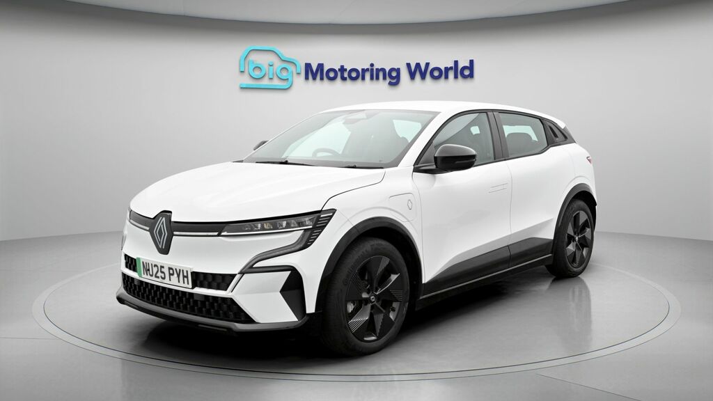 Renault Megane E-Tech Evolution NU25PYH White #3