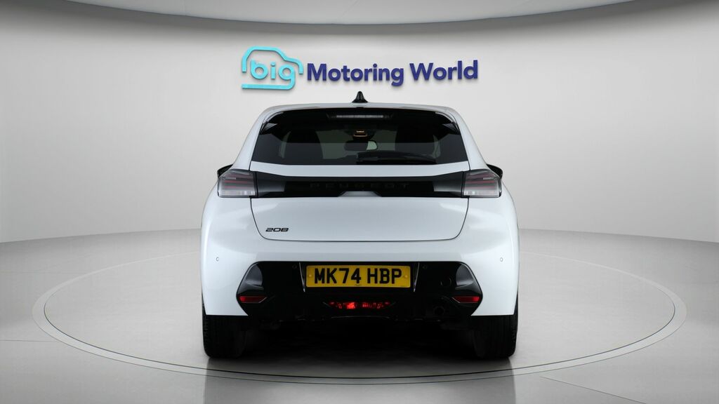 Peugeot 208 Allure White #6