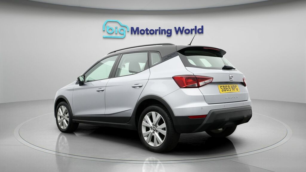 Seat Arona Se Technology Silver #5