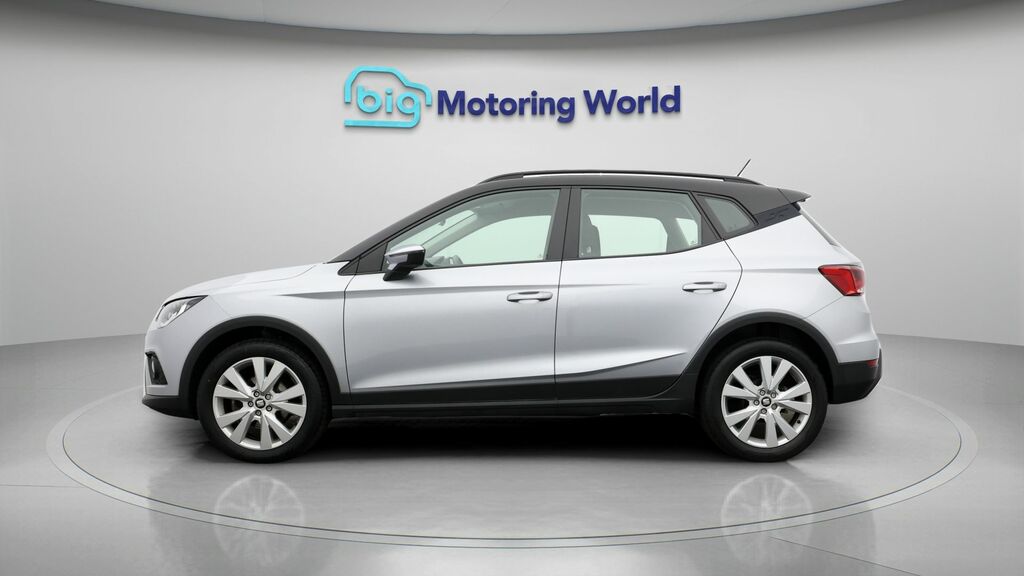 Seat Arona Se Technology Silver #4