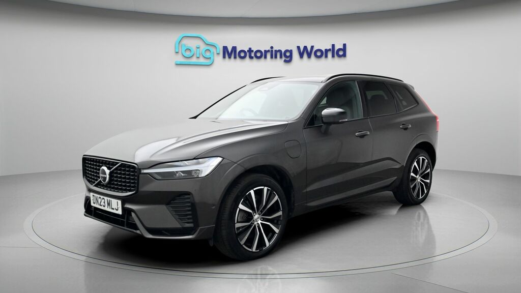 Volvo XC60 Plus DN23MLJ Grey #3