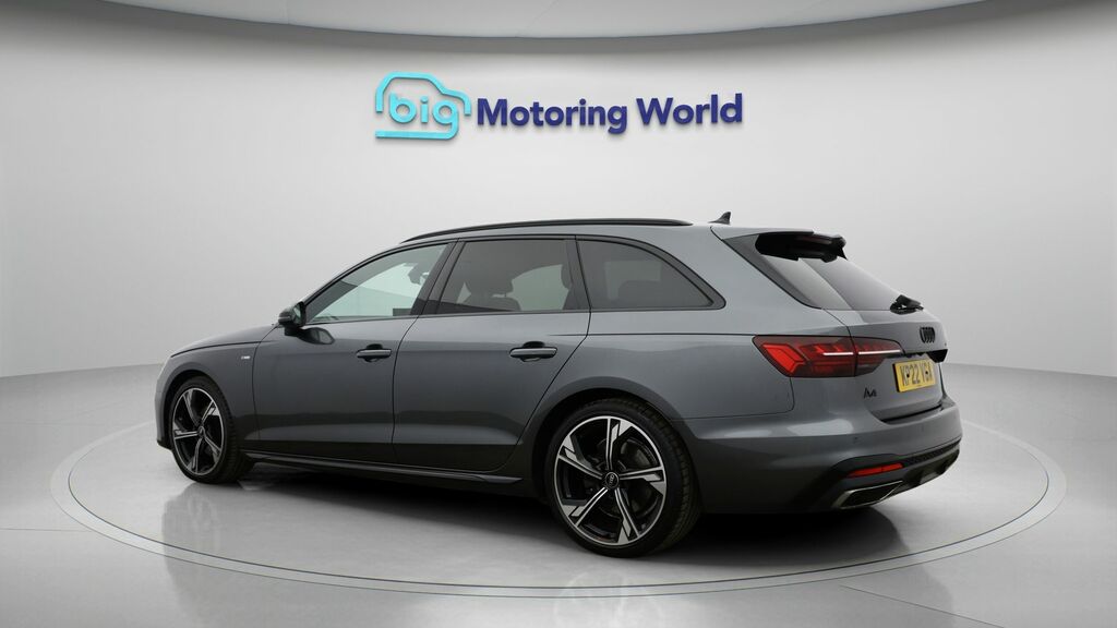 Audi A4 Avant Black Edition KP22VGA Grey #5