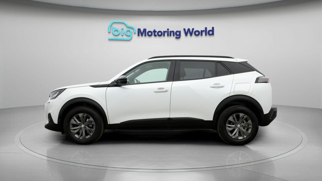 Peugeot 2008 Active Premium VU23SUF White #4