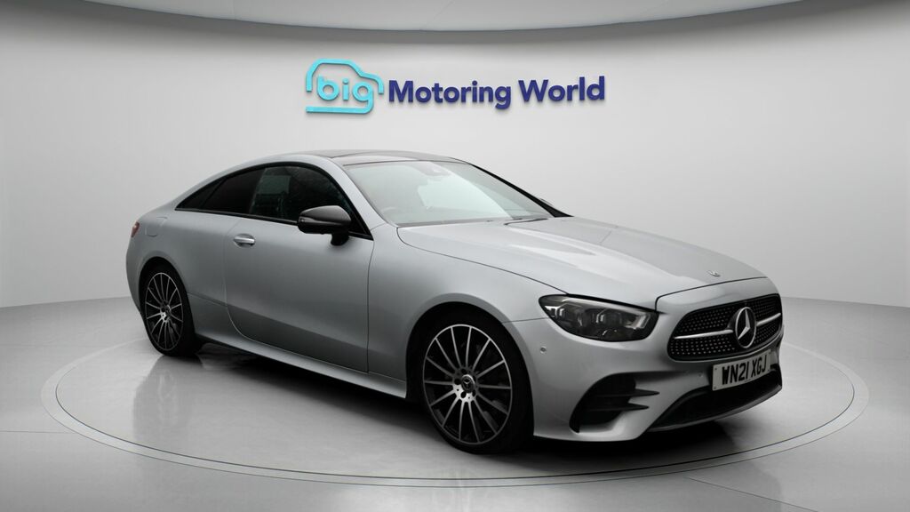 Mercedes-Benz E Class Amg Line Night Edition Silver