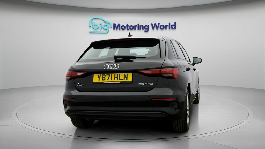 Audi A3 Technik Black #6