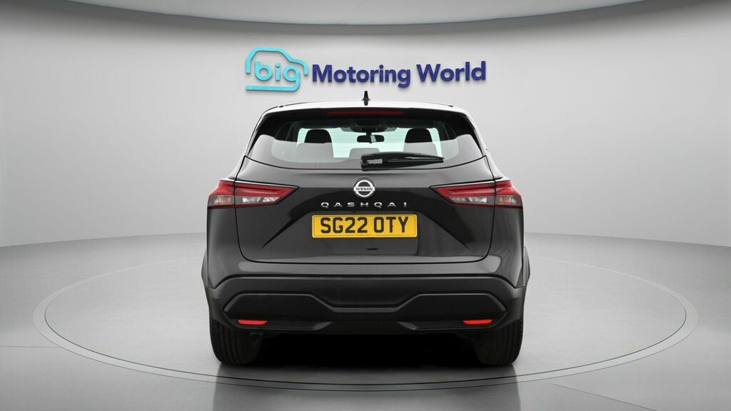 Nissan Qashqai Acenta Premium SG22OTY Black #6