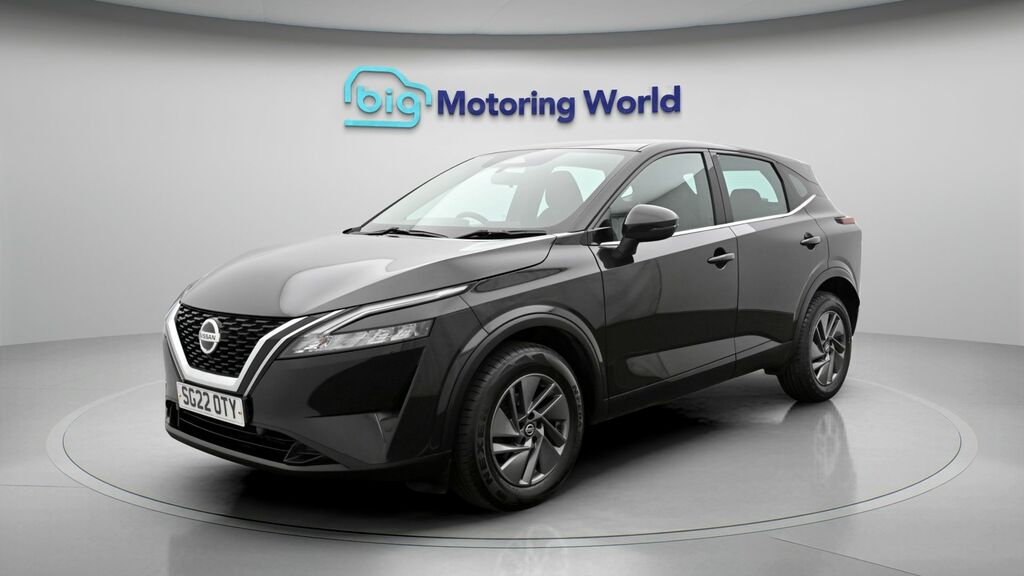 Nissan Qashqai Acenta Premium SG22OTY Black #3