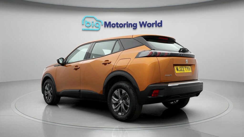 Peugeot 2008 Active Premium MJ22TYH Orange #5
