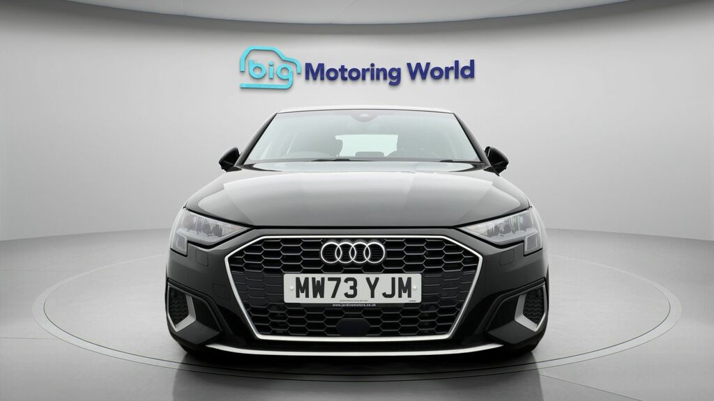 Audi A3 Sport Black #2