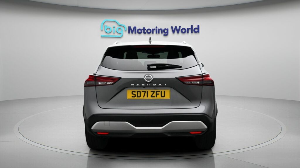 Nissan Qashqai Tekna Grey #6