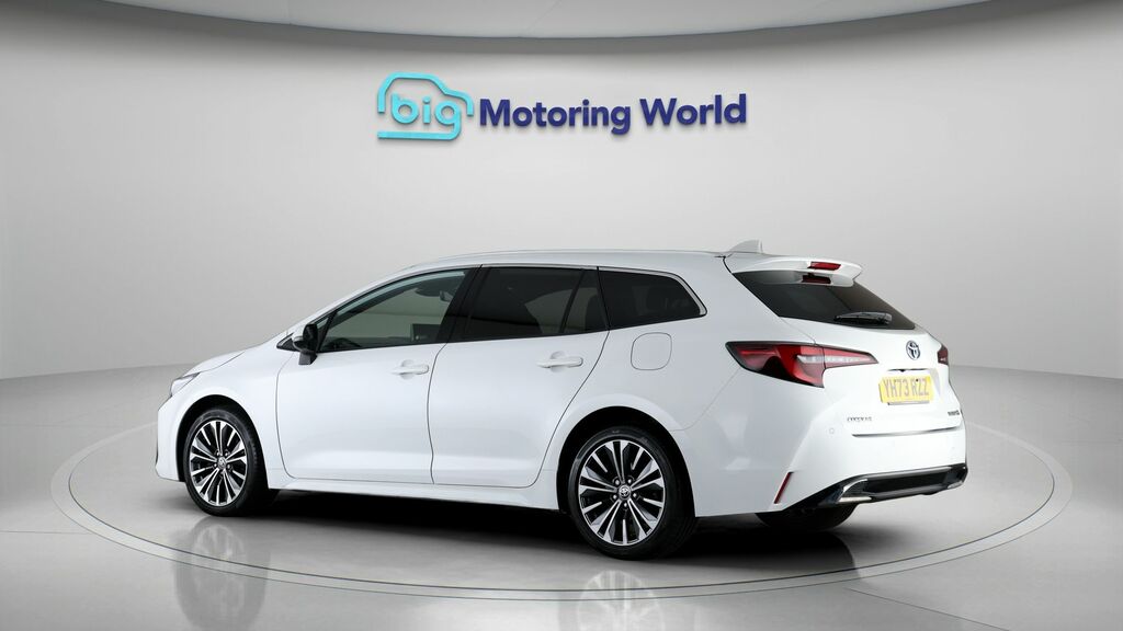 Toyota Corolla Design YH73RZZ White #5