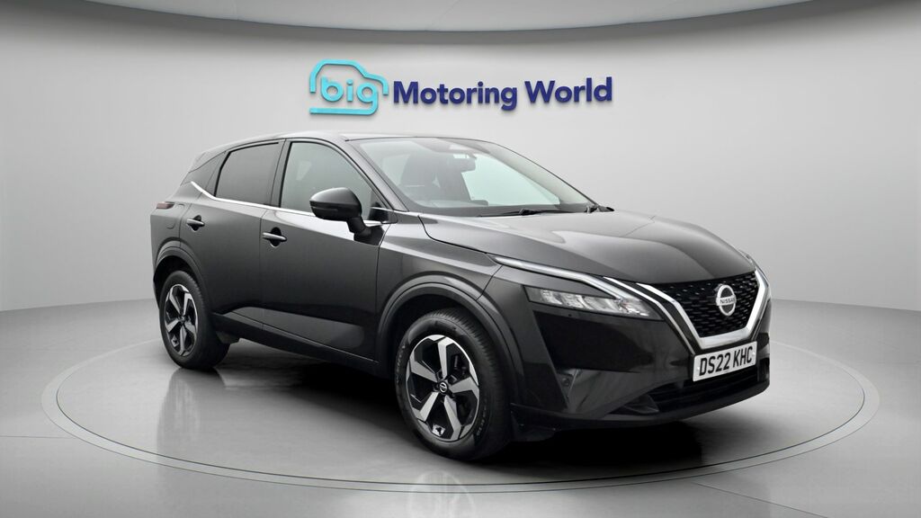 Nissan Qashqai N-connecta Black