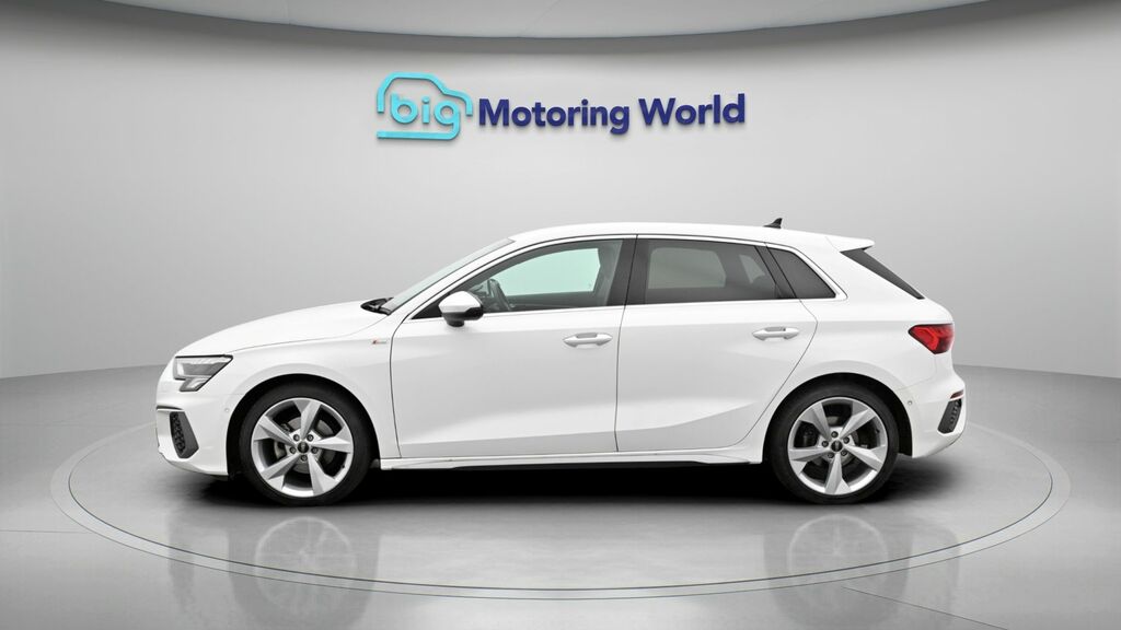 Audi A3 S Line HG23UVO White #4