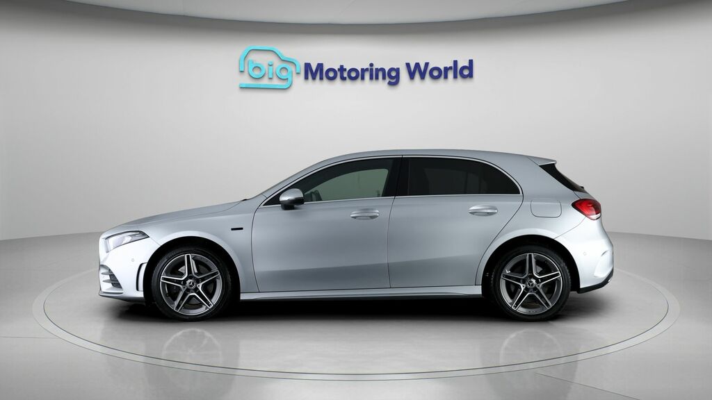 Mercedes-Benz A Class Amg Line LL70BYD Silver #4