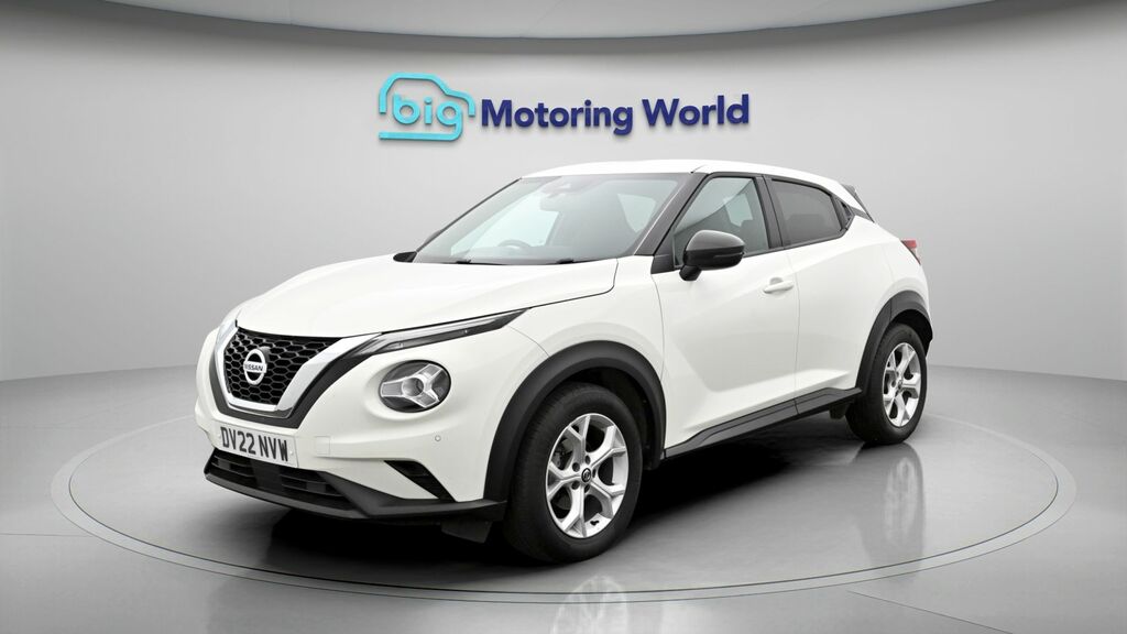 Nissan Juke N-connecta DV22NVW White #3
