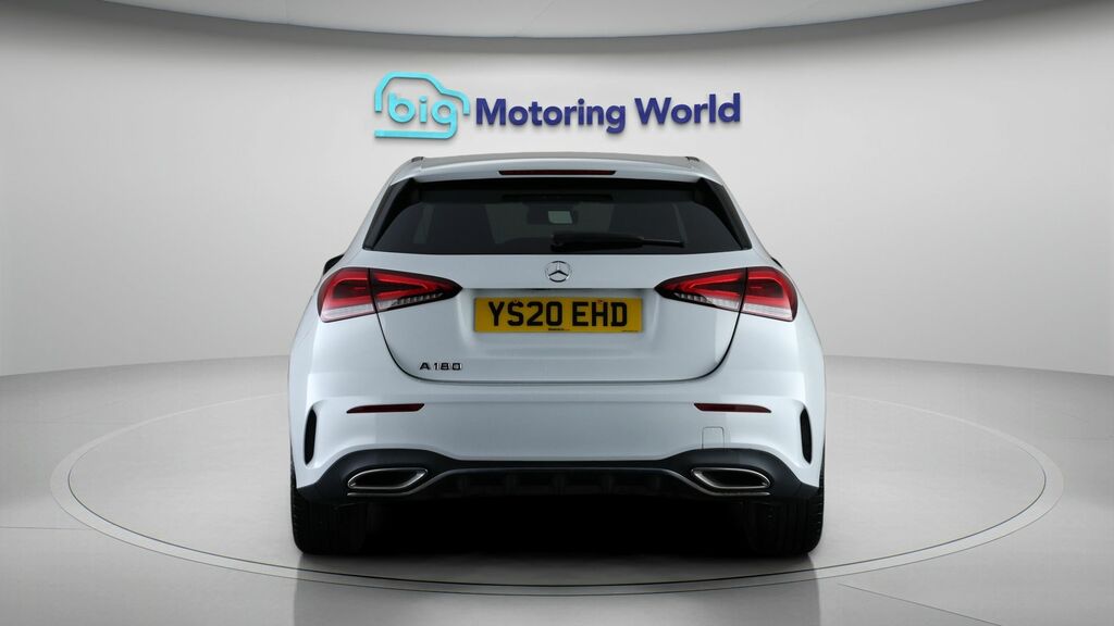 Mercedes-Benz A Class Amg Line YS20EHD White #6