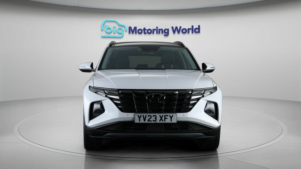 Hyundai Tucson Ultimate YV23XFY White #2