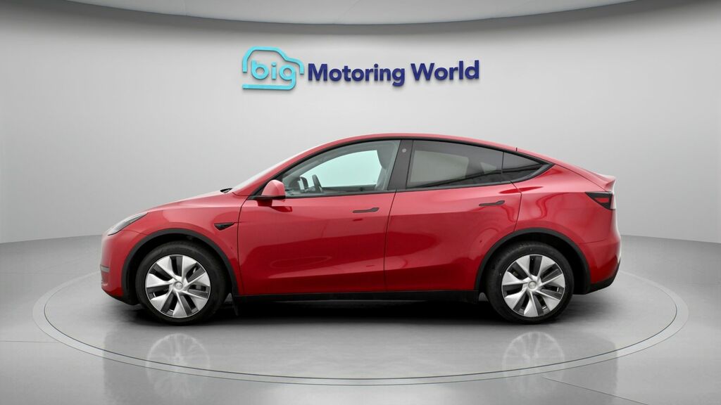 Tesla Model Y Long Range LA23YHH Red #4