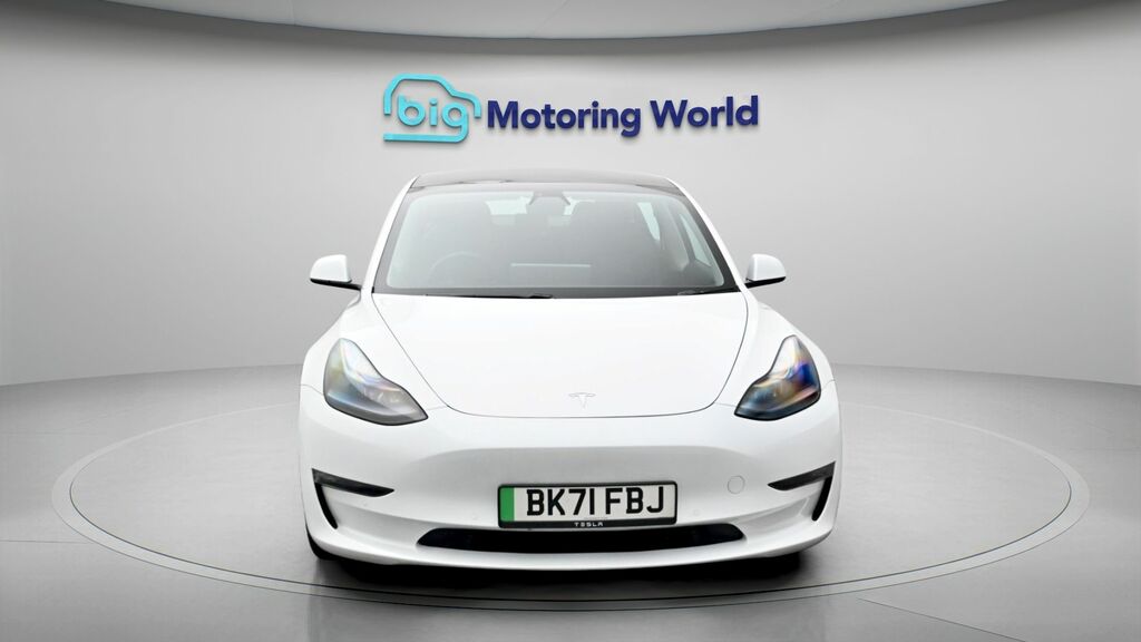 Tesla Model 3 Long Range BK71FBJ White #2