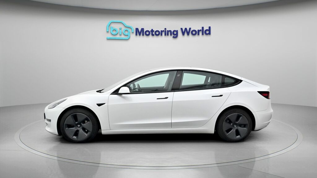 Tesla Model 3 Long Range BK71FBJ White #4