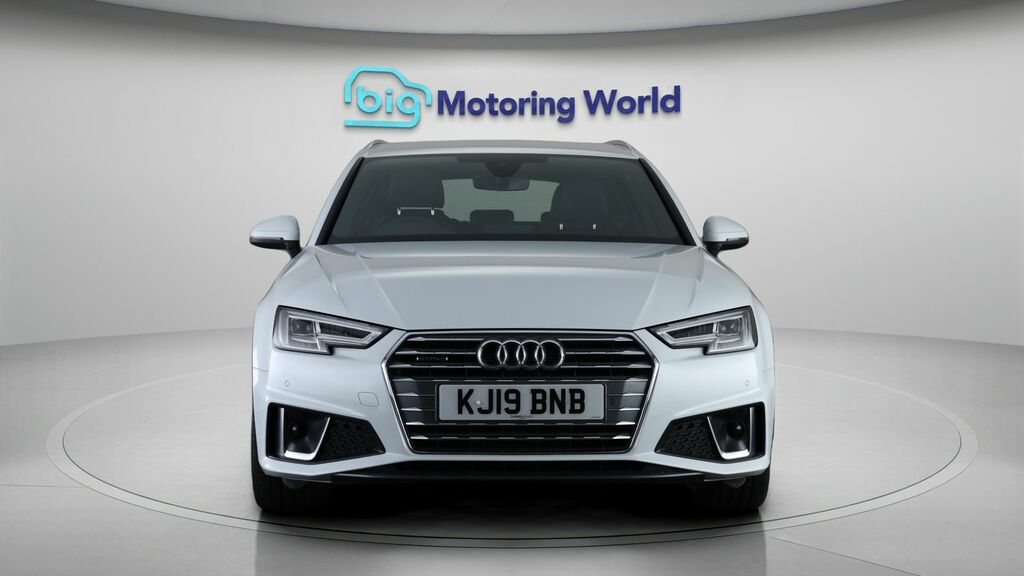 Audi A4 Avant S Line White #2