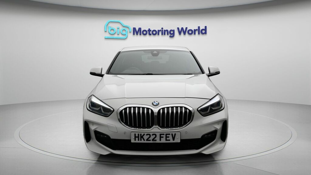 BMW 1 Series M Sport HK22FEV White #2