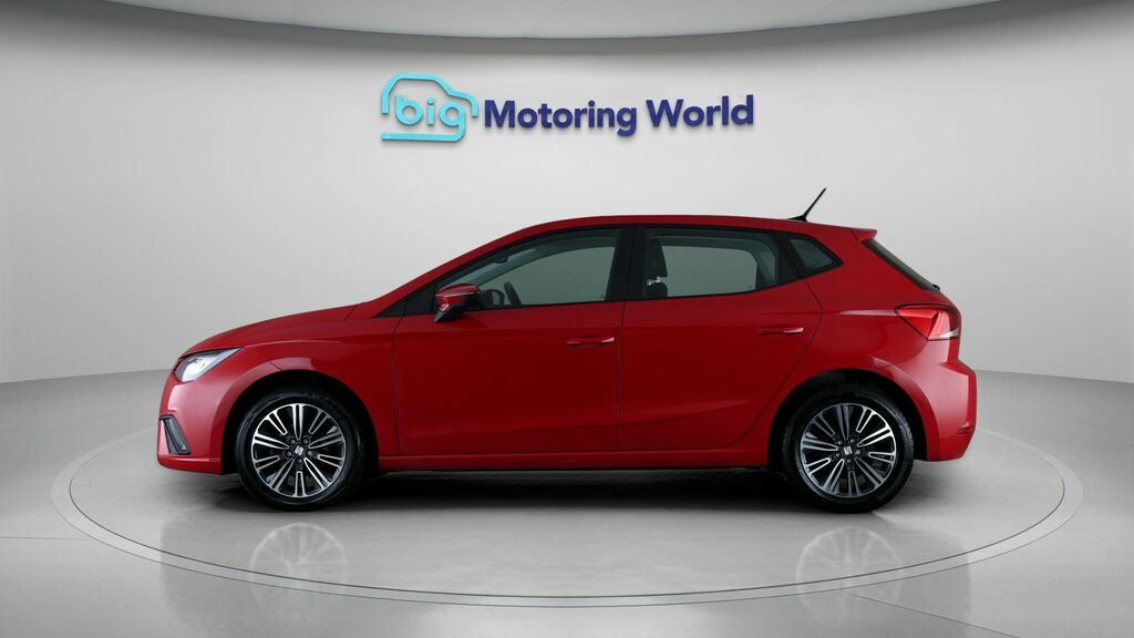 Seat Ibiza Se Technology YH23ZSK Red #4