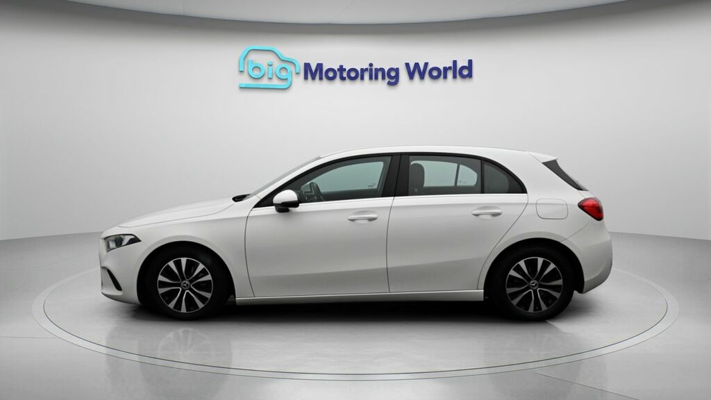 Mercedes-Benz A Class Se LS70EVC White #4