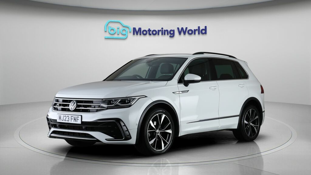 Volkswagen Tiguan R-line MJ23FNF White #3