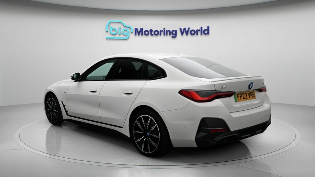 BMW i4 M Sport FP22VNH White #5
