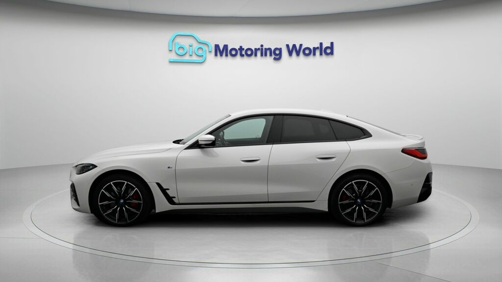 BMW i4 M Sport FP22VNH White #4