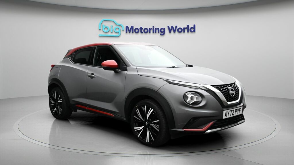 Nissan Juke Tekna Grey