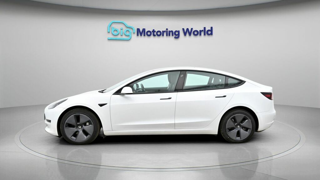 Tesla Model 3 Standard Range Plus White #4