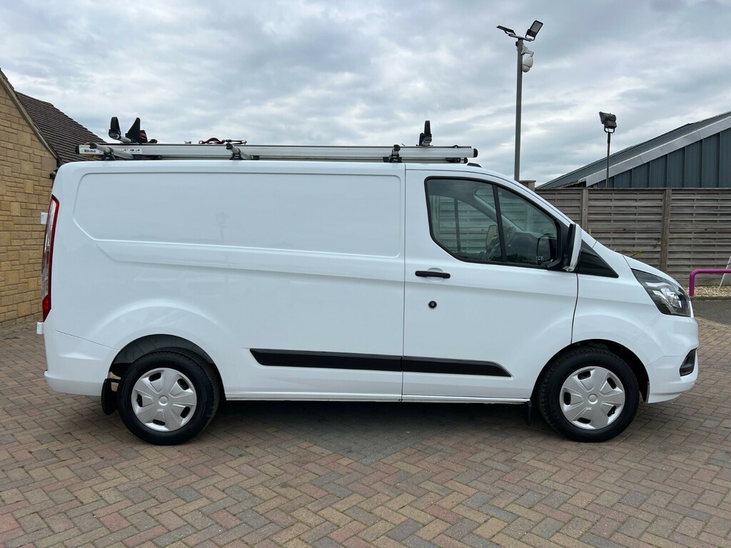 Ford Transit Custom 320 Tdci 105 L1h1 Trend Ecoblue Swb Low Roof Fwd AO72VUP White #2
