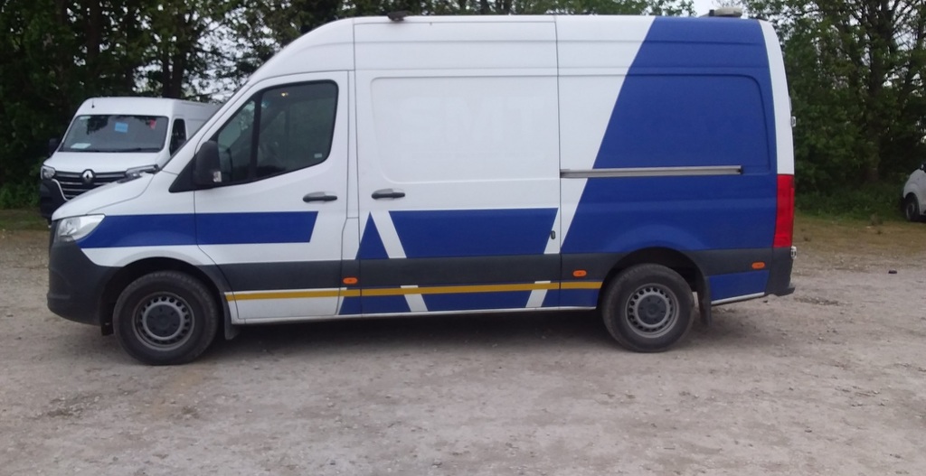 Mercedes-Benz Sprinter 316 Cdi 163 L2h2 Mwb High Roof Rwd 23009 KP70ZMO White #6