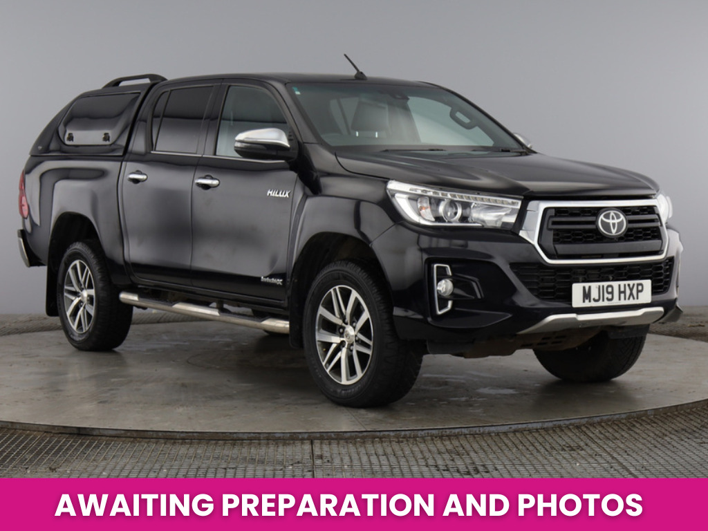Toyota HILUX D-4d 150 Invincible X 4Wd Double Cab With Truckman Black