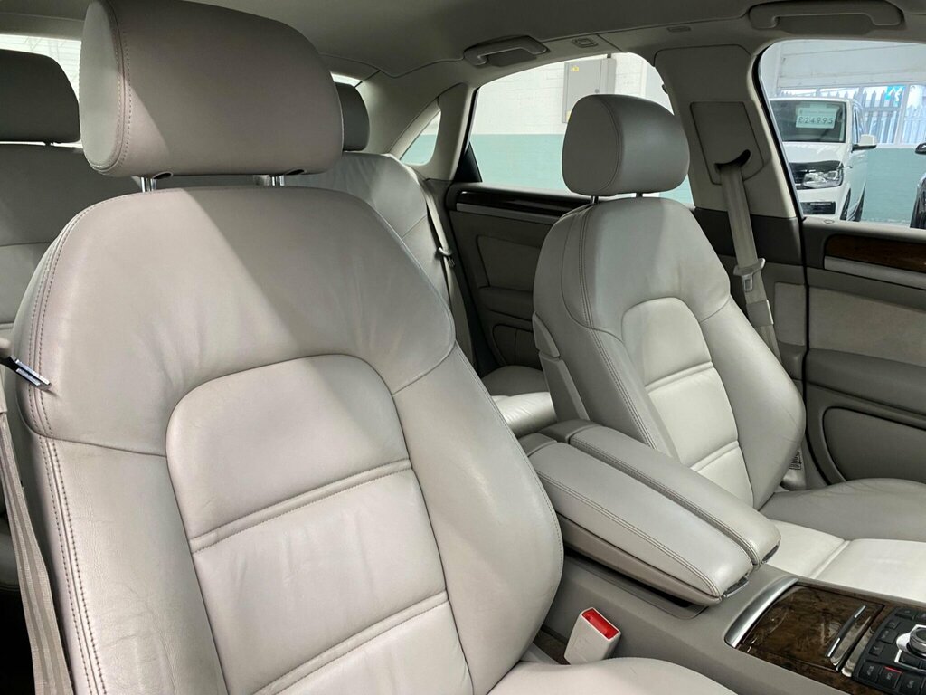 Audi A8 6.0 Grey #12