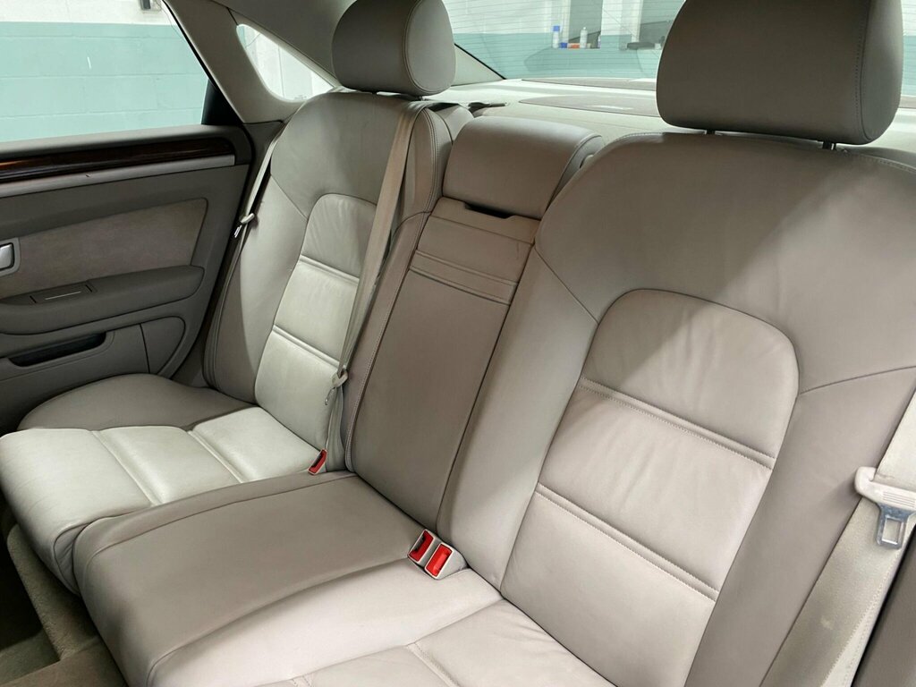 Audi A8 6.0 Grey #18