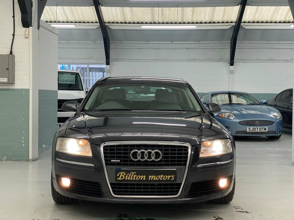 Audi A8 6.0 Grey #42