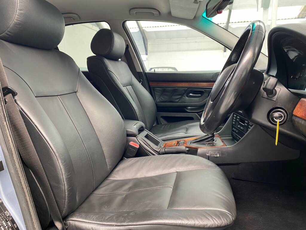 BMW 5 Series 2.5 525D Se Silver #11