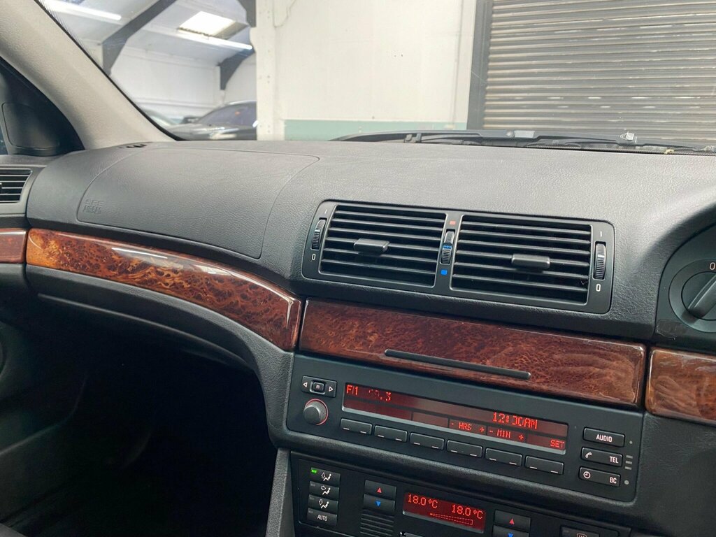 BMW 5 Series 2.5 525D Se Silver #34