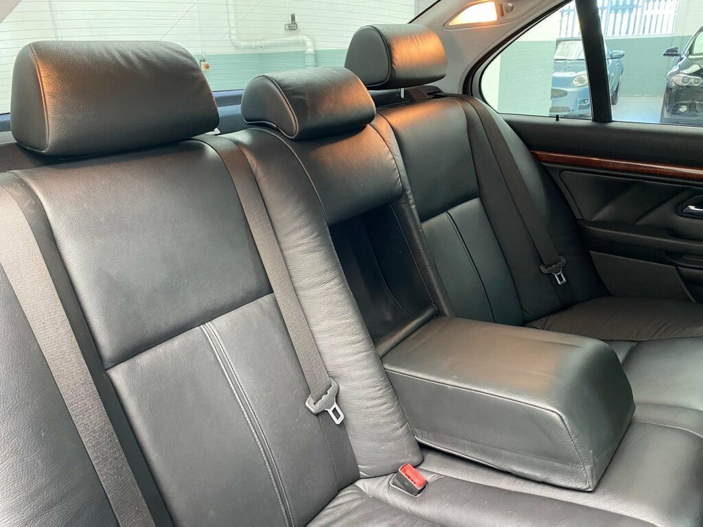 BMW 5 Series 2.5 525D Se Silver #14