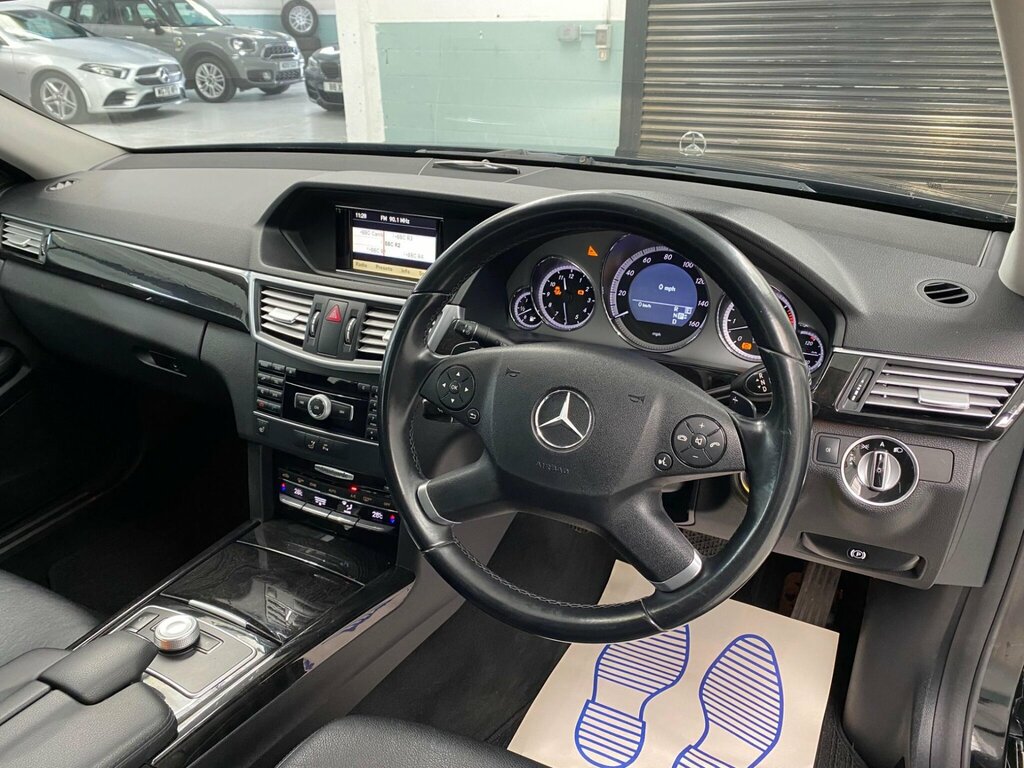 Mercedes-Benz E Class 3.0 E350 Cdi V6 Blueefficiency Avantgarde Estate 5 AK60HFZ Black #3