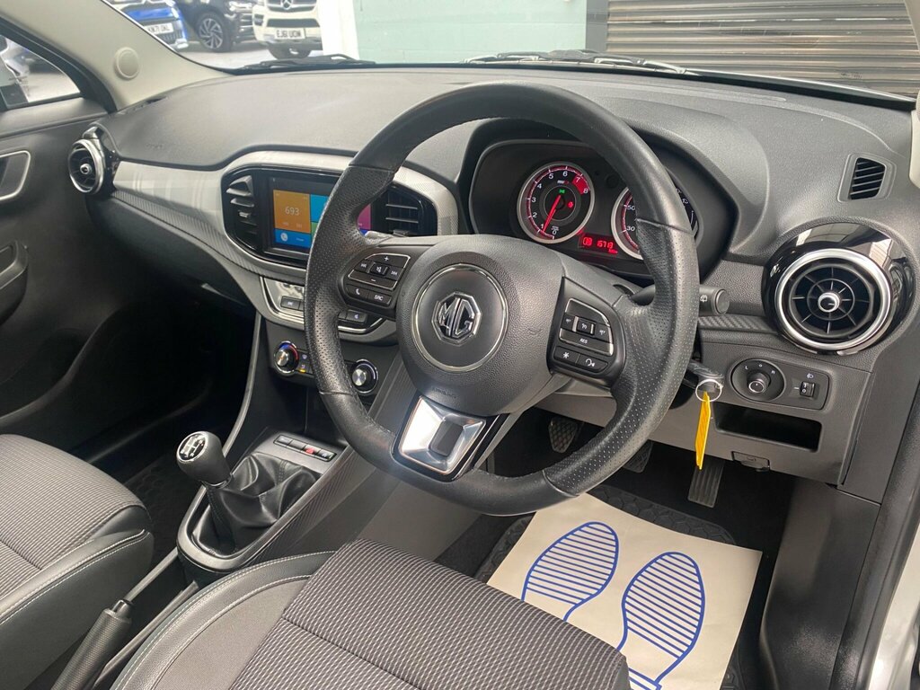 MG MG3 1.5 Vti-tech Exclusive Euro 6 Ss Silver #3