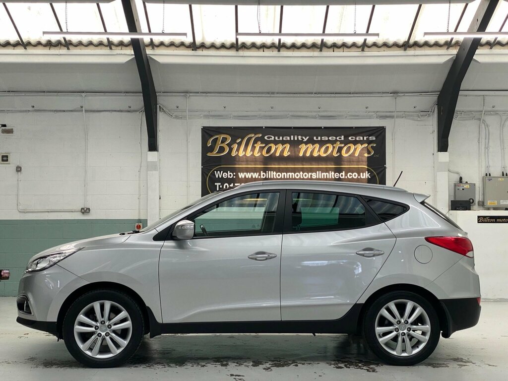 Hyundai Ix35 Crdi Style White #6