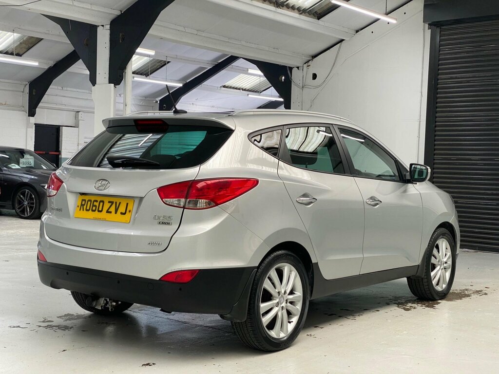 Hyundai Ix35 Crdi Style White #9