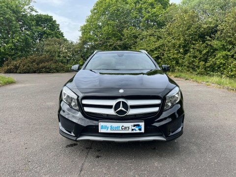 Mercedes-Benz GLA Class 2.1 Gla200d Amg HY66NJN Black #2