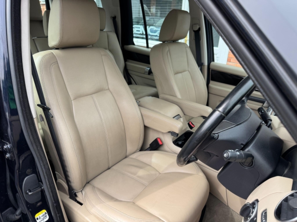 Land Rover Discovery 4 Discovery Gs Tdv6 Blue #25