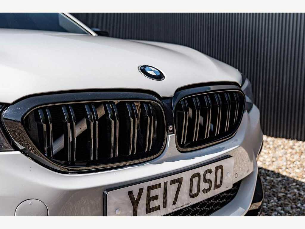 BMW 5 Series Xdrive M Sport YE17OSD White #5