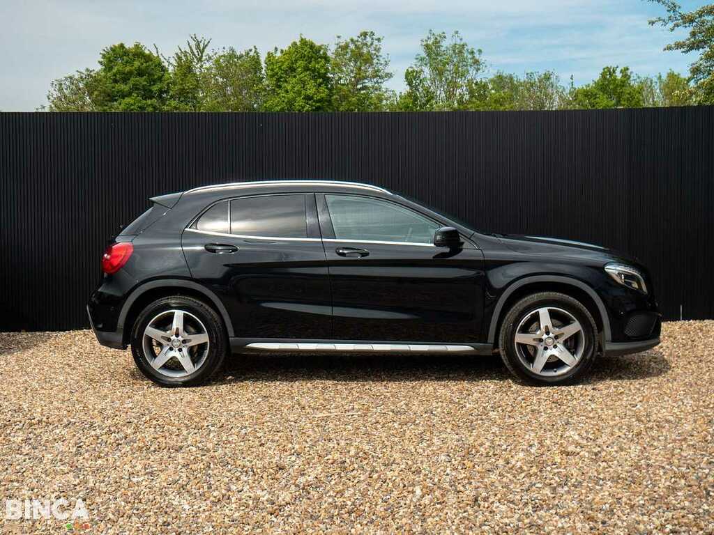 Mercedes-Benz GLA Class Amgline Premcdi 4Mat A GN16JZR Black #6